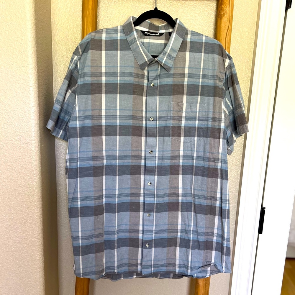 Men’s Short Sleeve Button Down Dress Shirt - Travis Mathew